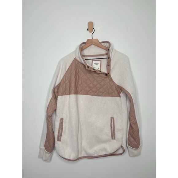 Abercrombie & Fitch Faux Leather Quilted Asymmetrical Snap Fleece Pullover Small - Picture 2 of 7